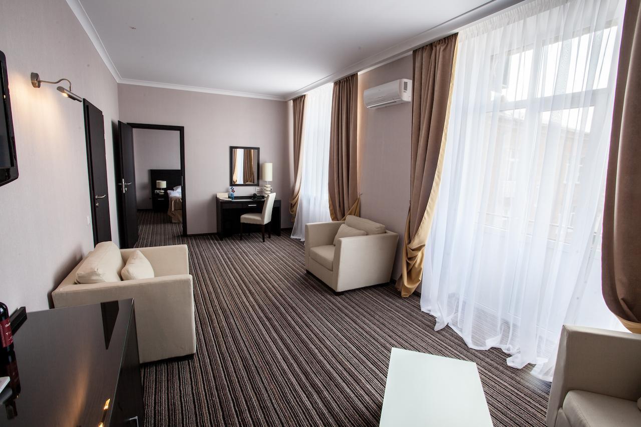 Hotel Reikartz Sumy Zimmer foto